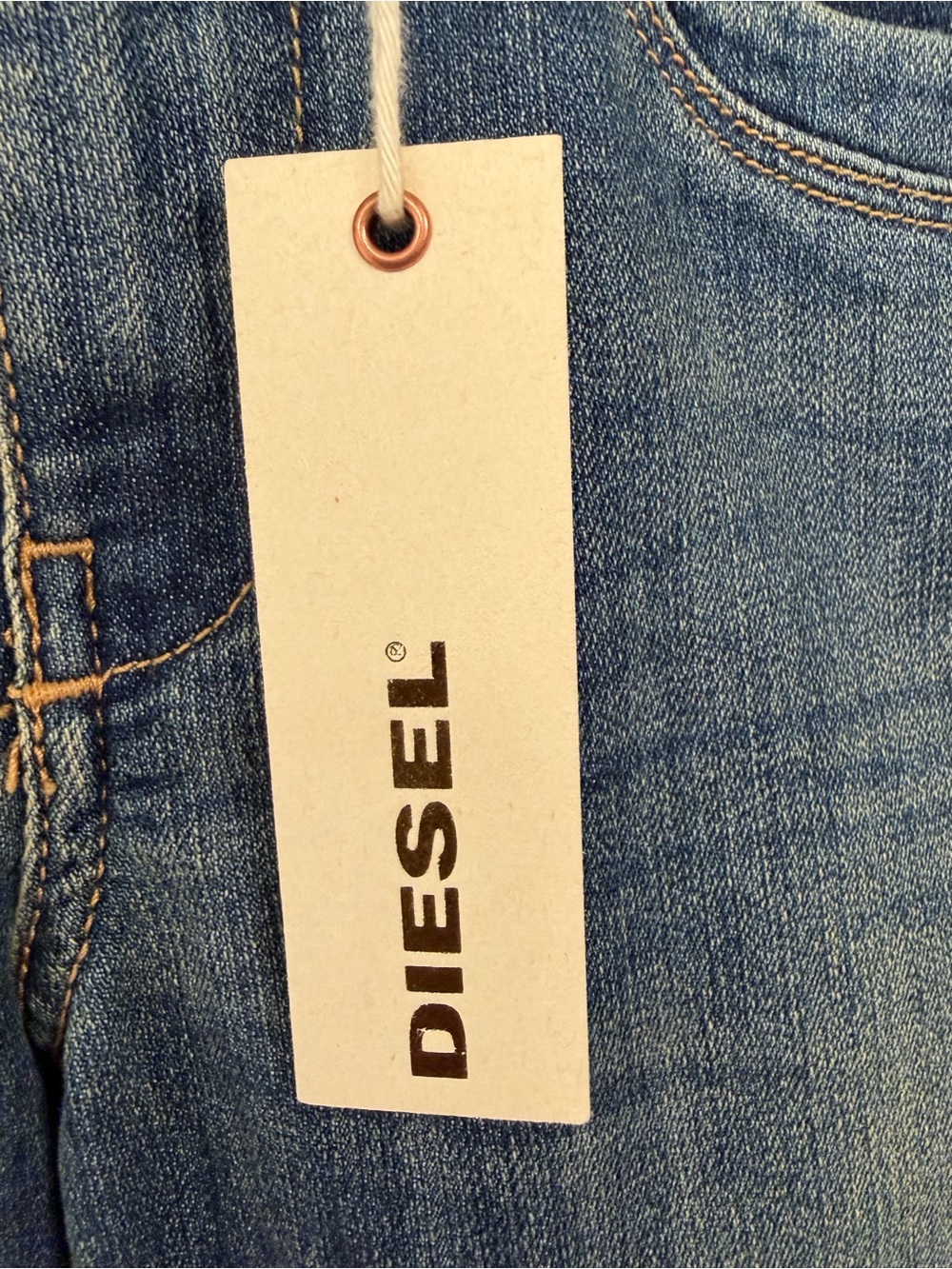 DIESEL Women’s Bootcut Jeans in Faded Blue Wash - Picture 4 of 7